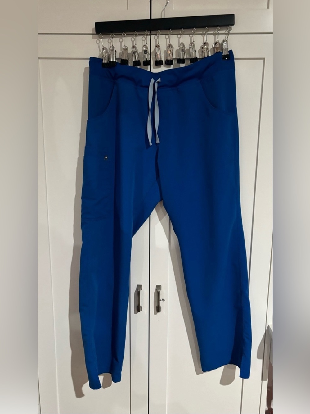 Figs Women’s Cargo style Scrub Pant